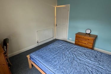 2 bed house, Thornton Road, Shelton, Stoke, ST42BD - Image 4