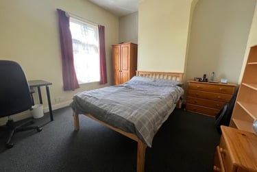 3 bed house, Newlands Street, Shelton, Stoke, ST42RF - Image 3