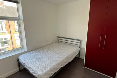 4 bed house, Watford Street, Shelton, Stoke, ST42EW - Image 6