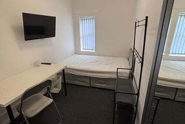 4 bed house, Ashford Street, Shelton, Stoke, ST42EN - Image 5