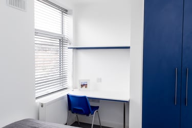 4 bed house, Crowther Street, Shelton, Stoke, ST42ER - Image 7