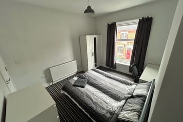 3 bed house, Spencer Road, Shelton, Stoke, ST42BE - Image 6