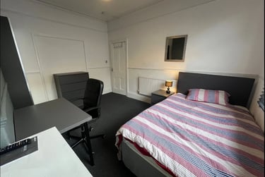 5 bed house, Watford Street, Shelton, Stoke, ST42EW - Image 7