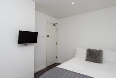 4 bed house, Malvern Avenue, Silverdale, Newcastle under Lyme, ST56QL - Image 11