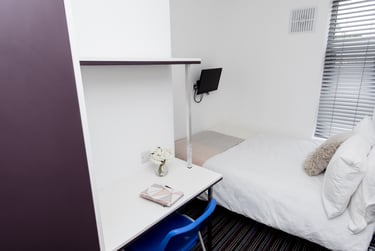 5 bed house, Beresford Street, Shelton, Stoke, ST42ES - Image 7