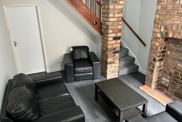 4 bed house, Queen Anne Street, Shelton, Stoke, ST42EQ - Image 4