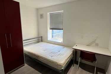 5 bed house, Queen Anne Street, Shelton, Stoke, ST42EQ - Image 5