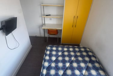 4 bed house, Watford Street, Shelton, Stoke, ST42EW - Image 6