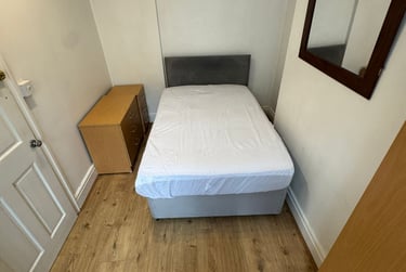 4 bed house, Kimberley Road, Cross Heath, Newcastle under Lyme, ST59EH - Image 8