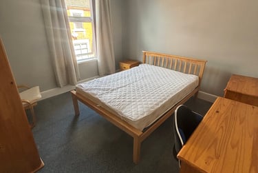 3 bed house, Crowther Street, Shelton, Stoke, ST42ER - Image 4