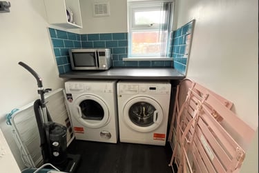 3 bed house, Leek Road, Shelton, Stoke, ST42BP - Image 9