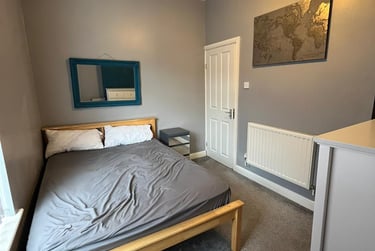 4 bed house, Guildford Street, Shelton, Stoke, ST42EP - Image 4