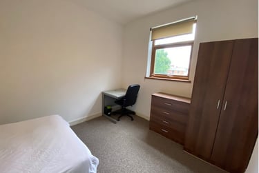 5 bed house, Downey Street, Hanley, Stoke, ST13BY - Image 8