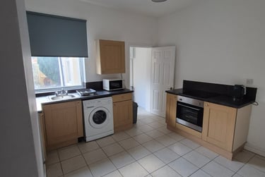 2 bed house, Elgin Street, Shelton, Stoke, ST42RD - Image 4