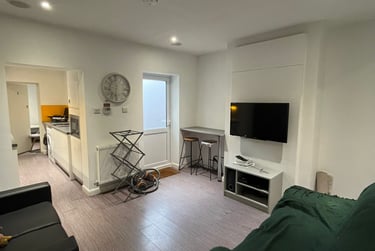 5 bed house, Beresford Street, Shelton, Stoke, ST42EX - Image 8