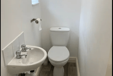 4 bed house, Guildford Street, Shelton, Stoke, ST42EP - Image 9