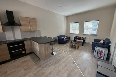 4 bed house, Corporation Street, Penkhull, Stoke, ST44AU - Image 13