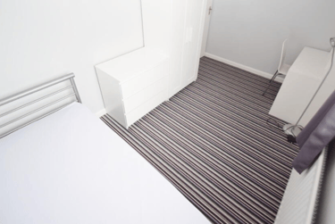 6 bed house, Queen Anne Street, Shelton, Stoke, ST42EQ - Image 9