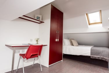 5 bed house, Ashford Street, Shelton, Stoke, ST42EL - Image 1