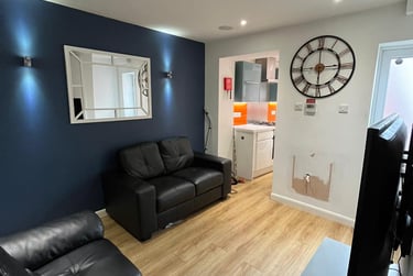 2 bed house, Conway Street, Shelton, Stoke, ST42BL - Image 12