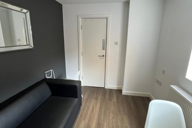 4 bed house, Ashford Street, Shelton, Stoke, ST42EL - Image 10