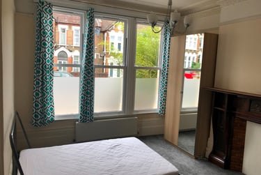 7 bed house, Shell Road, New Cross, London, SE137TW - Image 3