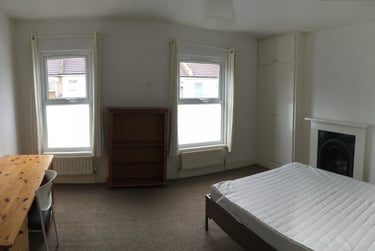 4 bed house, Kneller Road, Nunhead, London, SE42AR - Image 2