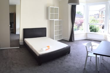 7 bed house, Breakspears Road, New Cross, London, SE41TY - Image 1