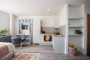 1 bed studio, Church Street, City Centre, Ormskirk, L393AG - Image 6