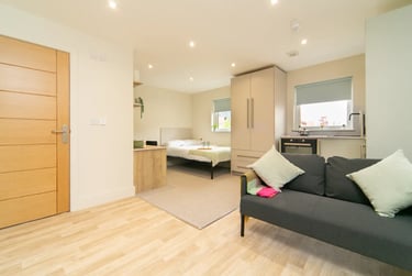 1 bed studio, Pembroke Place, Low Hill, Liverpool, L35PH - Image 5
