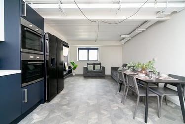 6 bed flat, Church Street, City Centre, Ormskirk, L393AG - Image 8