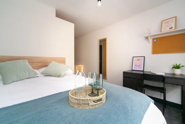 3 bed flat, Great Newton Street, Low Hill, Liverpool, L35RL - Image 3