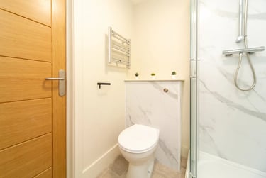 2 bed flat, Pembroke Place, Low Hill, Liverpool, L35PH - Image 11