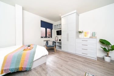 1 bed studio, Church Street, City Centre, Ormskirk, L393AG - Image 4