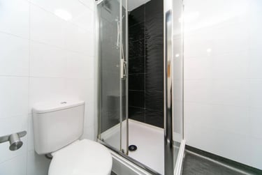 5 bed flat, Great Newton Street, Low Hill, Liverpool, L35RL - Image 8