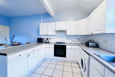 5 bed house, Burford road, Arboretum, Nottingham, NG76BA - Image 2