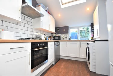 5 bed house, Telephone Road, Southsea, Portsmouth, PO40AU - Image 3