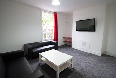 6 bed flat, Mansfield Road, Arboretum, Nottingham, NG13FQ - Image 2