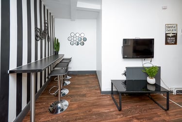 4 bed flat, Talbot Street, City Centre, Nottingham, NG15GQ - Image 2