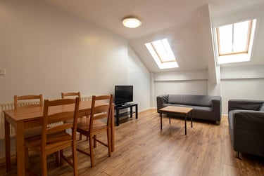 4 bed flat, Mansfield Road, Arboretum, Nottingham, NG13HW - Image 2