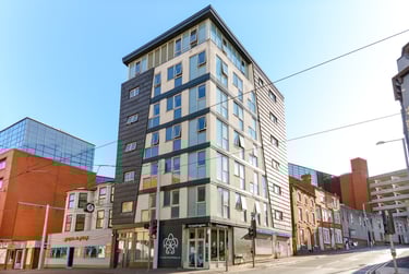 3 bed flat, Goldsmith Street, City Centre, Nottingham, NG15JS - Image 1