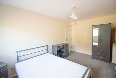 5 bed house, Bluecoat Close, Arboretum, Nottingham, NG14DP - Image 2