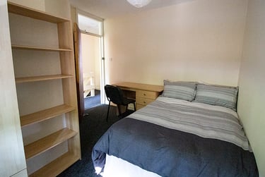 3 bed house, North Sherwood Street, Arboretum, Nottingham, NG14EF - Image 2