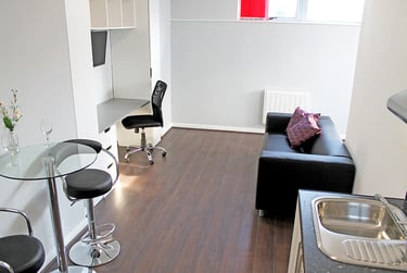 1 bed flat, Milton Street, Hockley, Nottingham, NG13RA - Image 1