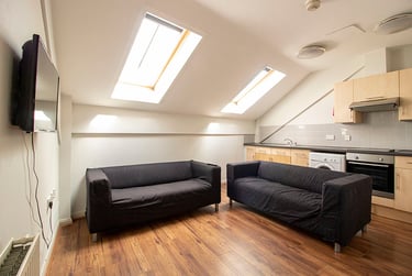 4 bed flat, Mansfield Road, Arboretum, Nottingham, NG13HW - Image 1