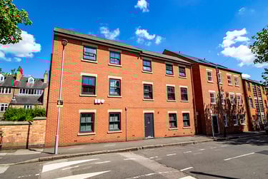 4 bed flat, North Sherwood Street, Arboretum, Nottingham, NG14EN - Image 1