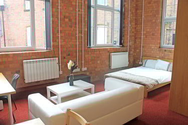 1 bed flat, Lower Parliament Street, Hockley, Nottingham, NG11EN - Image 2