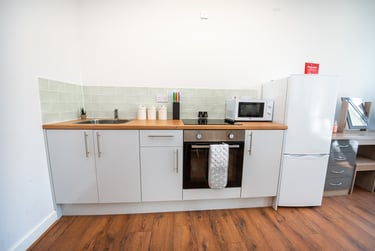 1 bed studio, Glasshouse Street, Hockley, Nottingham, NG13BZ - Image 3