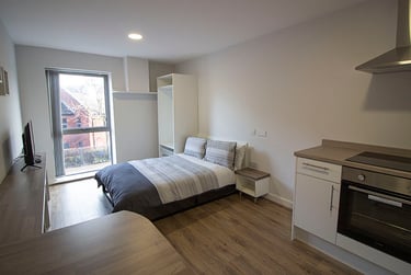 1 bed studio, Clare Street, Hockley, Nottingham, NG13BX - Image 1