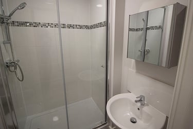 1 bed studio, Clare Street, Hockley, Nottingham, NG13BX - Image 2